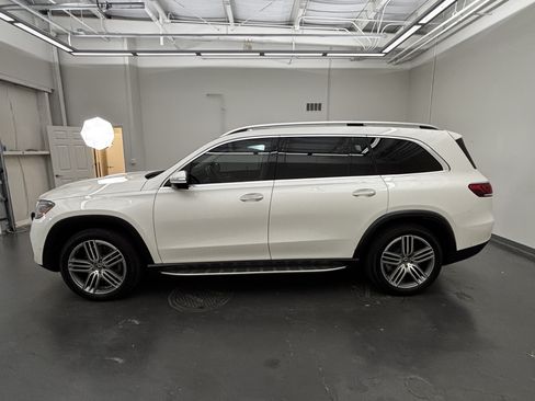Used 2021 Mercedes-Benz GLS 450 4MATIC image 5