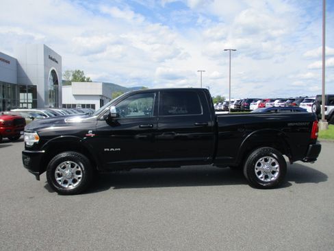 Used 2020 RAM 2500 Laramie AWD/4WD image 8