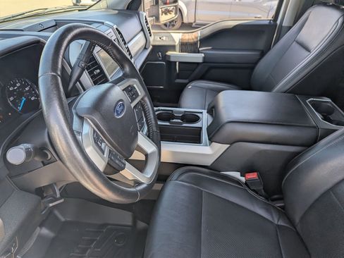 Used 2019 Ford F250 Lariat w/ Chrome Package image 23