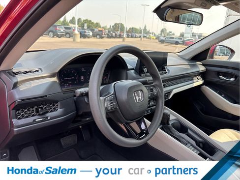 Used 2023 Honda Accord LX image 2