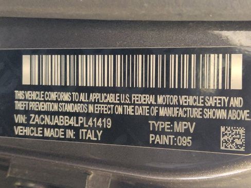 Used 2020 Jeep Renegade Altitude w/ UConnect 8.4 Nav Group FWD image 33