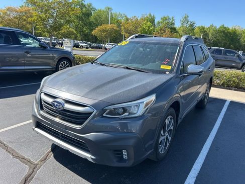 Used 2020 Subaru Outback Touring XT AWD/4WD image 11