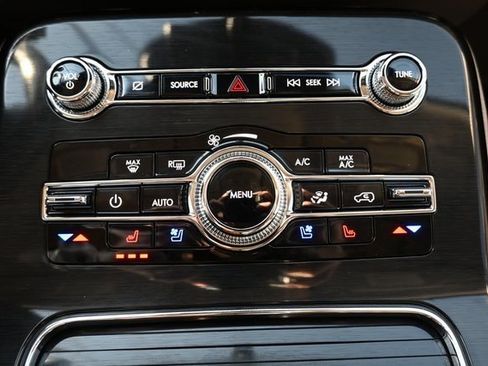 Used 2023 Lincoln Nautilus Reserve w/ Equipment Group 201A image 31