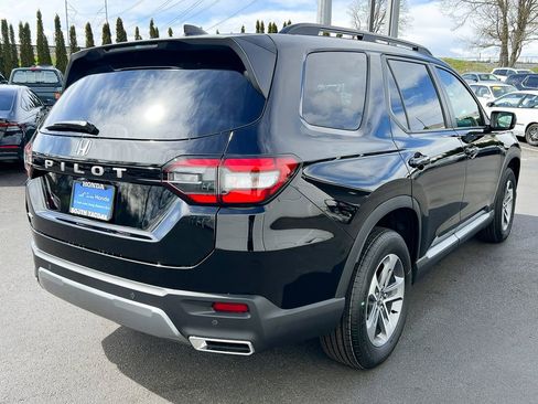 New 2026 Honda Pilot EX-L image 6