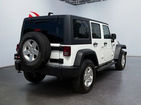 Used 2018 Jeep Wrangler Unlimited Sport S AWD/4WD image 8