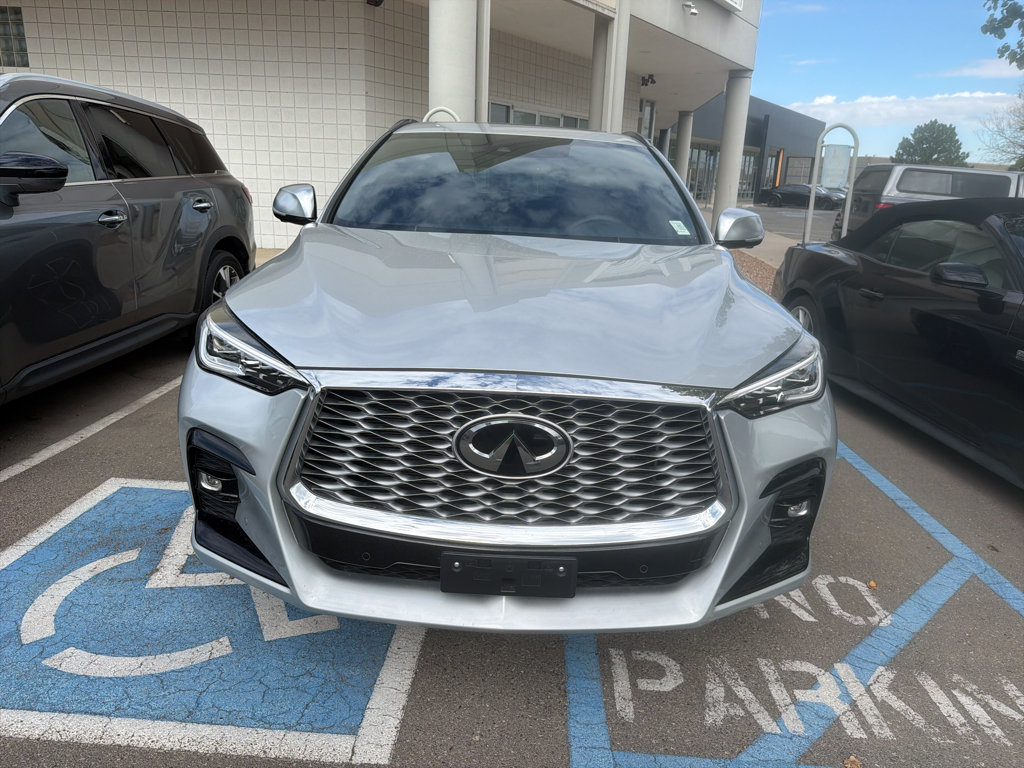 Used 2022 INFINITI QX55 Essential w/ Proassist Package AWD/4WD image 2