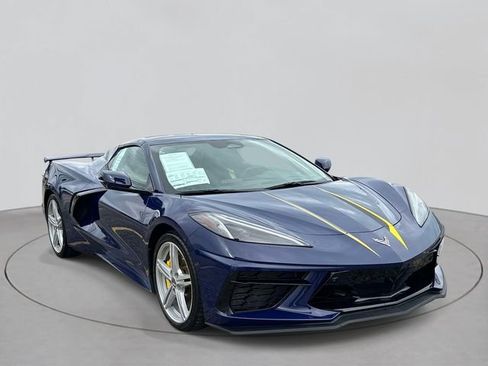 Used 2025 Chevrolet Corvette Stingray Preferred Conv w/ Z51 Performance Package RWD image 3