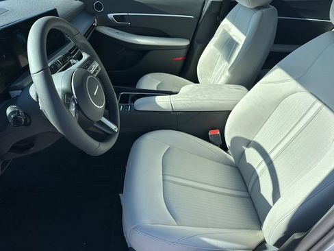 New 2026 Hyundai Sonata SEL FWD image 10