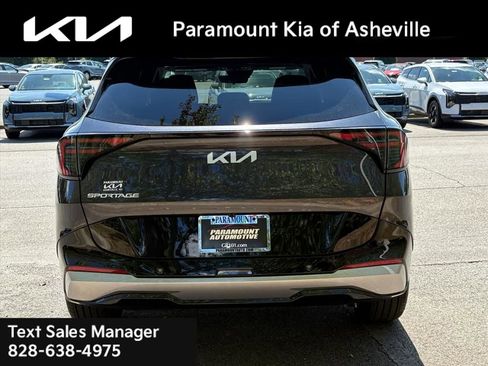 Certified 2026 Kia Sportage SX FWD image 5