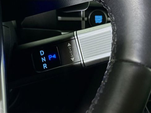 Certified 2025 Hyundai Santa Fe Limited FWD image 11