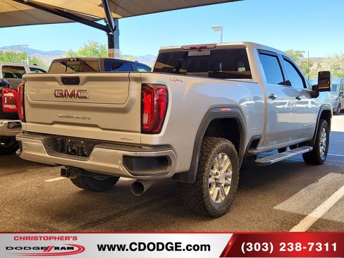 Used 2022 GMC Sierra 2500 SLT w/ SLT Premium Package AWD/4WD image 5