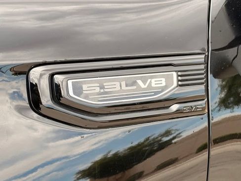 Used 2024 GMC Sierra 1500 Pro w/ Graphite Edition AWD/4WD image 5