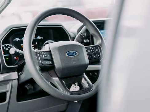 Used 2023 Ford F150 XLT w/ Trailer Tow Package image 18