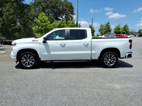 Certified 2022 Chevrolet Silverado 1500 RST AWD/4WD image 8