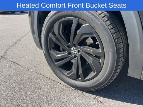 Certified 2020 Volkswagen Atlas Cross Sport SE image 10