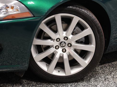 Used 2007 Jaguar XK Convertible RWD image 20