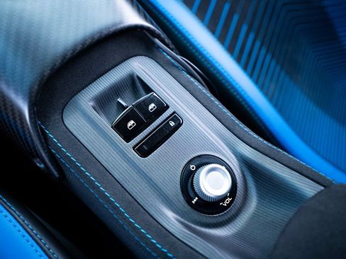 Used 2022 Maserati MC20 Coupe RWD image 43