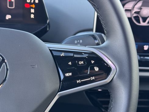 Used 2025 Volkswagen ID.4 Pro S image 22