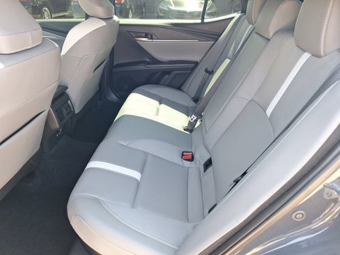 Used 2025 Toyota Camry SE FWD image 29