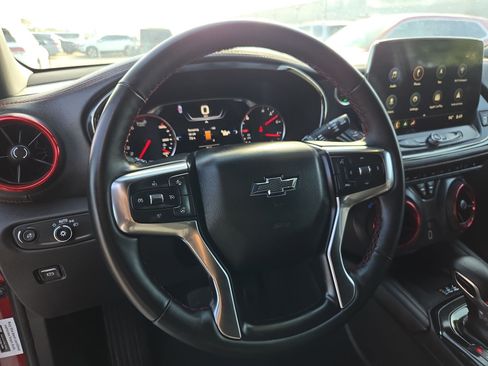 Used 2025 Chevrolet Blazer RS FWD image 17