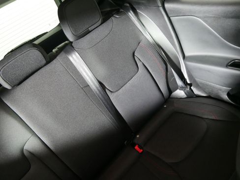 Used 2019 Jeep Renegade Trailhawk w/ Cold Weather Group II image 14