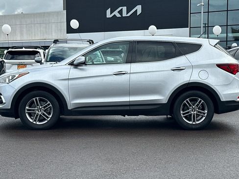 Used 2018 Hyundai Santa Fe Sport image 7