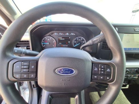 Used 2025 Ford F250 XLT w/ FX4 Off-Road Package AWD/4WD image 13