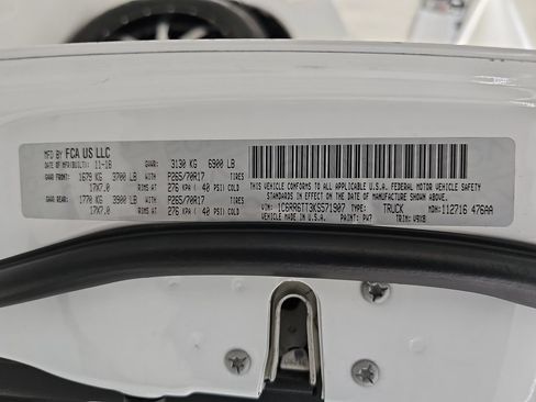 Used 2019 RAM 1500 Classic SLT RWD image 45