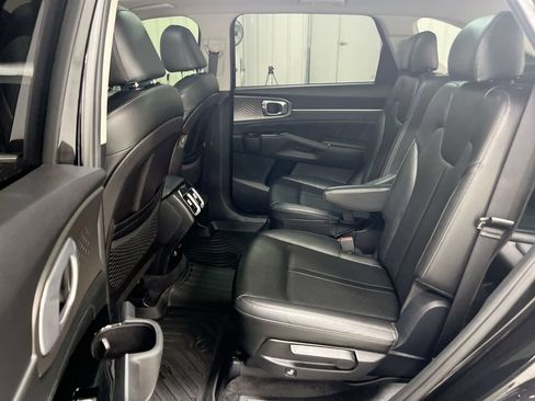 Used 2021 Kia Sorento SX AWD/4WD image 24