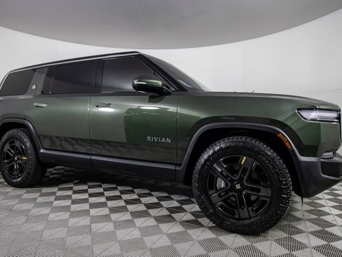 Used 2025 Rivian R1S Adventure AWD/4WD image 2