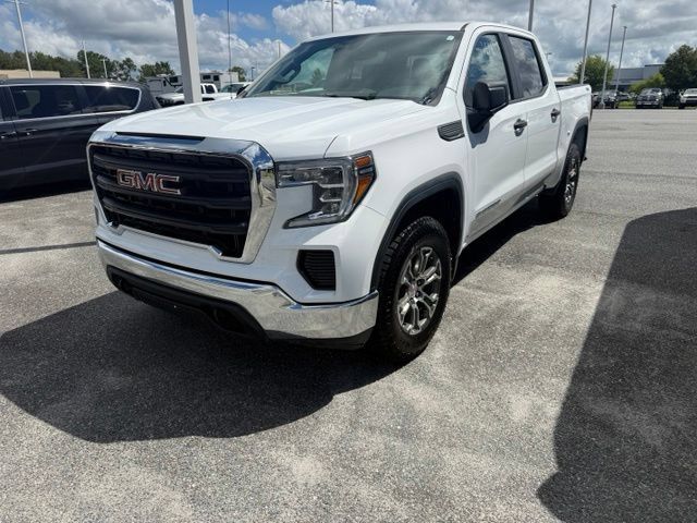 Used 2021 GMC Sierra 1500 4x4 Crew Cab w/ Sierra Value Package image 1