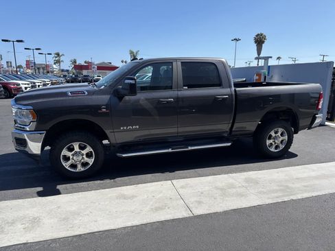 Used 2024 RAM 2500 Big Horn AWD/4WD image 3