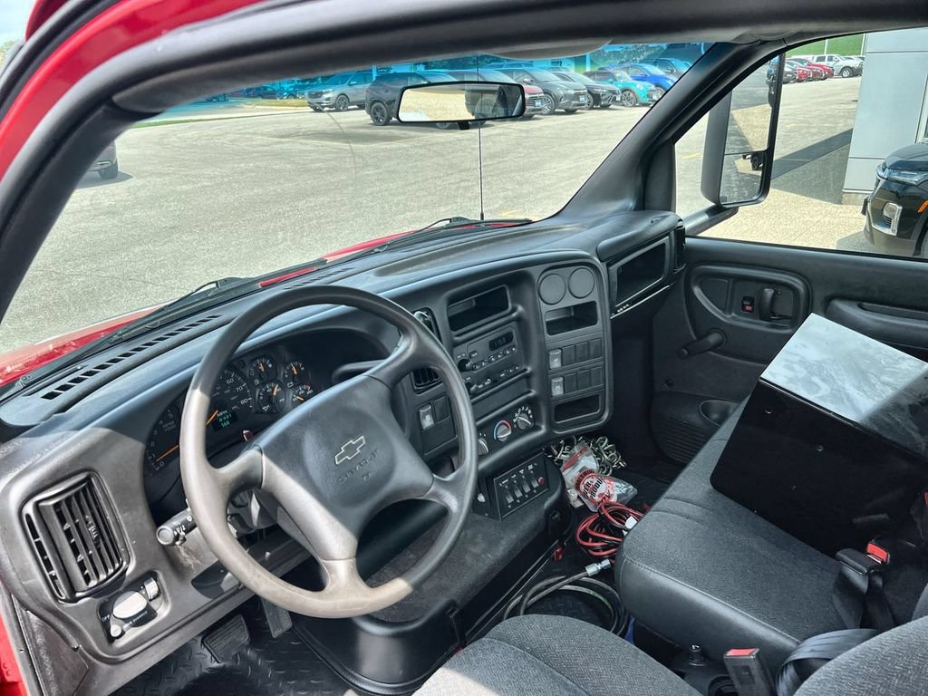 Used 2003 Chevrolet Kodiak C4500 2WD Regular Cab image 16