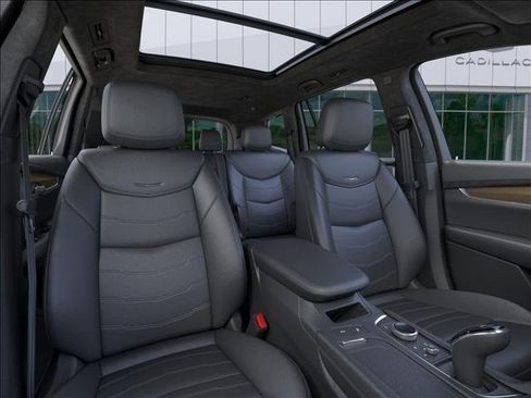 New 2025 Cadillac XT6 Premium Luxury w/ Platinum Package image 16