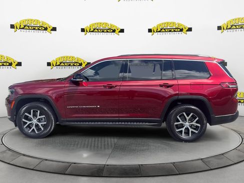 Used 2025 Jeep Grand Cherokee L Limited w/ Luxury Tech Group II AWD/4WD image 2