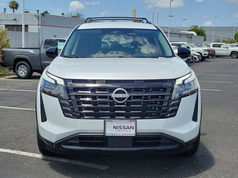 New 2026 Nissan Pathfinder SV FWD image 5