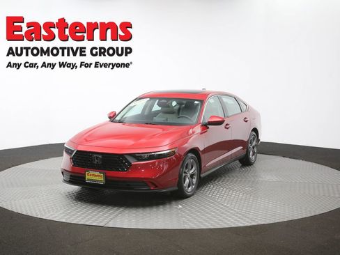 Used 2023 Honda Accord EX image 54