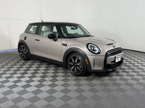 Used 2023 MINI Cooper S image 7