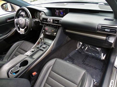Used 2018 Lexus IS 300 F Sport RWD image 37