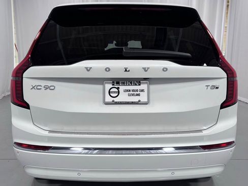 New 2026 Volvo XC90 T8 Ultra w/ Protection Package Premier AWD/4WD image 7