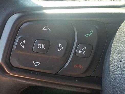 Used 2018 Jeep Wrangler Unlimited Sport S AWD/4WD image 21