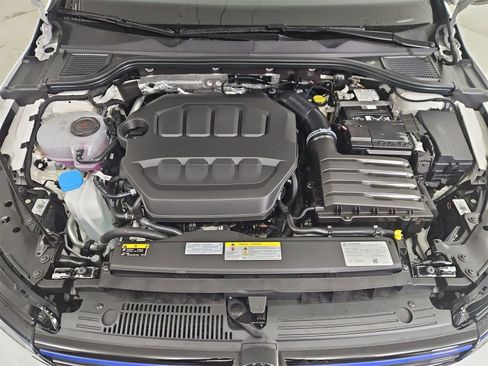 New 2026 Volkswagen Golf image 14