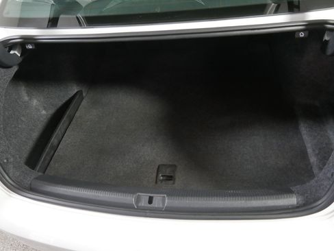 Used 2015 Volkswagen Passat 1.8T Wolfsburg Edition image 18