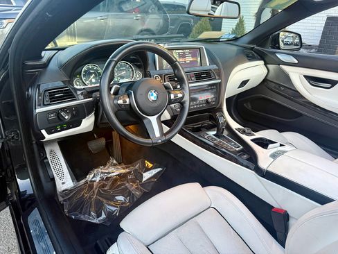 Used 2014 BMW 650i xDrive Convertible image 16