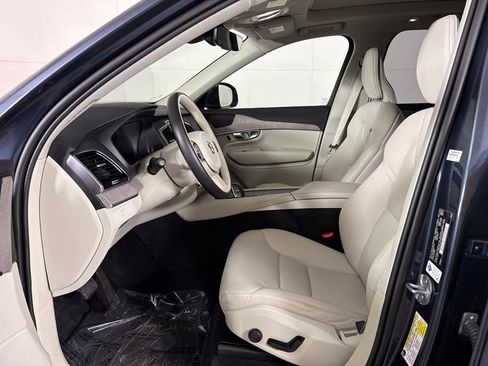 Used 2024 Volvo XC90 B5 Plus AWD/4WD image 16