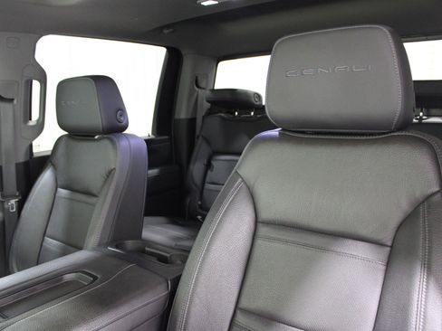 Used 2020 GMC Sierra 3500 Denali w/ Denali Ultimate Package image 5