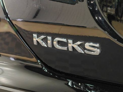 Used 2025 Nissan Kicks Play S FWD image 34