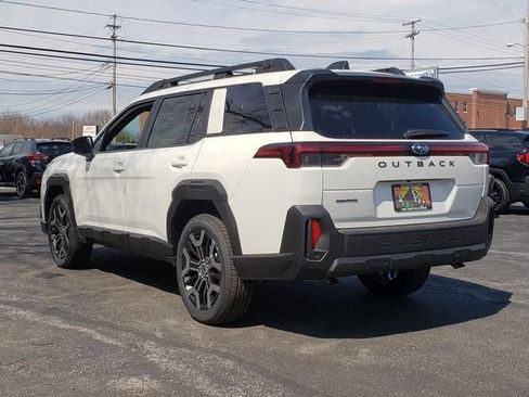 New 2026 Subaru Outback Touring XT image 6