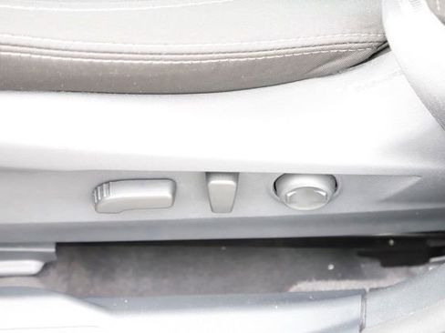 Used 2025 Subaru Legacy Premium AWD/4WD image 14