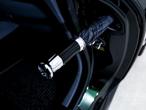 Used 2024 Rolls-Royce Spectre w/ Spectre Launch Package image 26